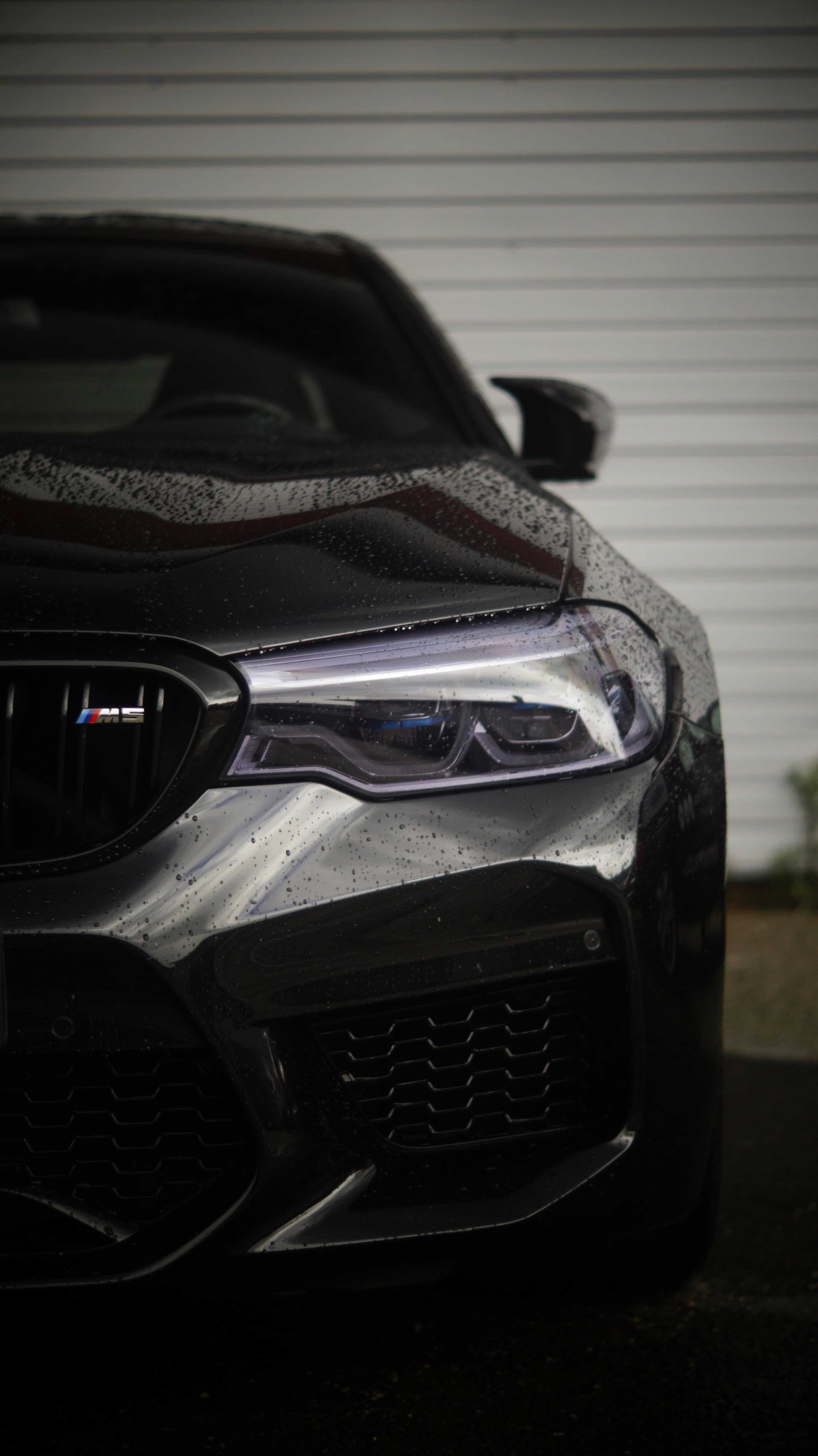 BMW G90 M5 launching on Gauteng drag strip – real-world speed in SA